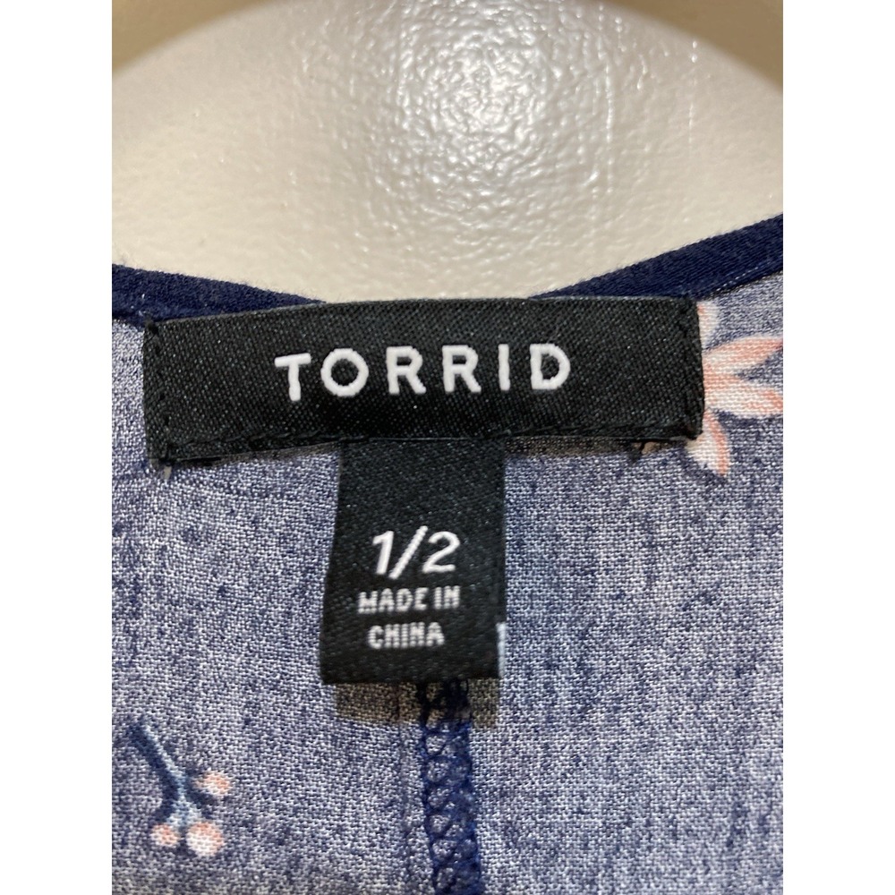 Torrid Womens Open Kimono Size 1/2 Blue Floral 3/4 Sleeve Teacher‎ Summer Beachy - Picture 2 of 11